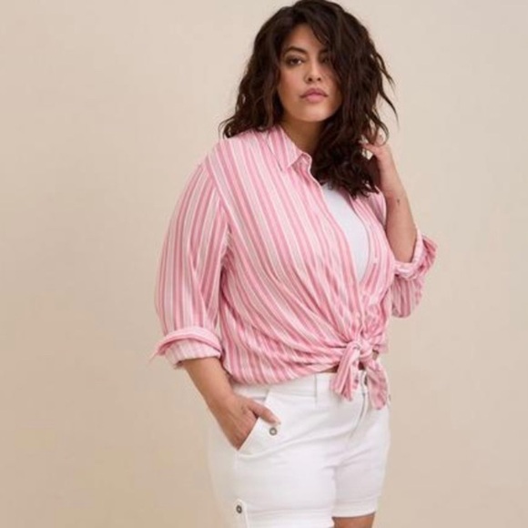 Torrid Pink Striped Rayon Slub Drop Shoulder Button Front - Picture 2 of 7